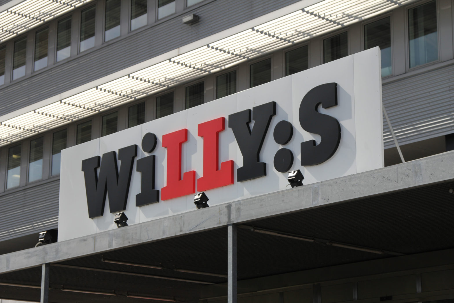 Ny Willys-butik hjälper från start