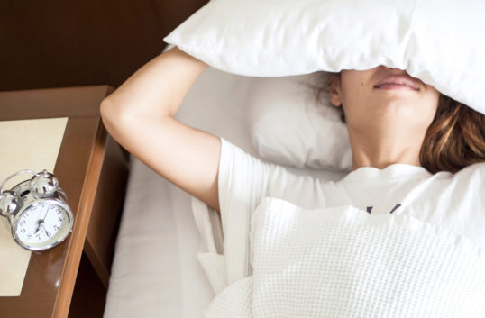 Undersökning visar att vi sover dåligt