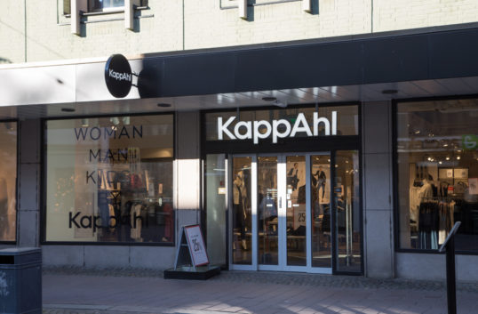 Skär ner på arbetstid – personalen protesterar