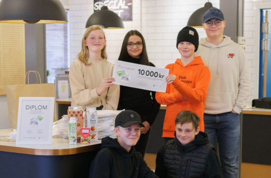 22 000 barn och unga gav återvinningsrekord