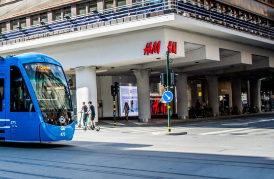 H&M stänger anrik butik efter 40 år