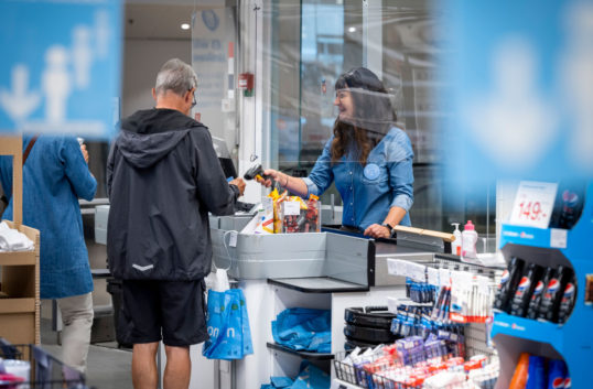 Sex procent upp för Clas Ohlson