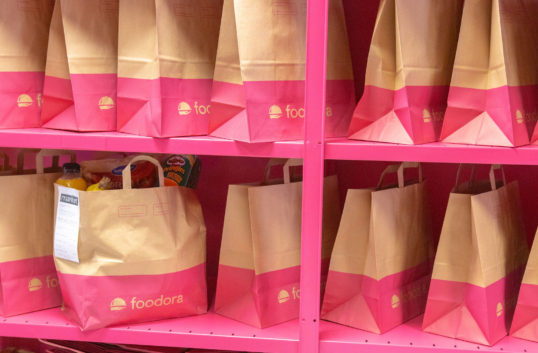 Foodora öppnar två nya dagligvarulager