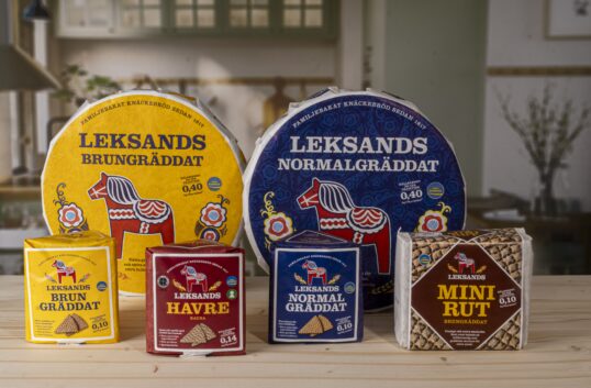 Ny förpackningsdesign för Leksands Knäckebröd med tydlig dalahäst